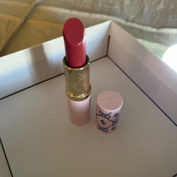 Estee Lauder Other - Estée Lauder Limited Edition lipstick